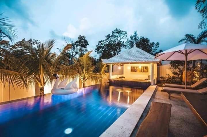 Jing Jang Villa Ungasan  Luaran gambar